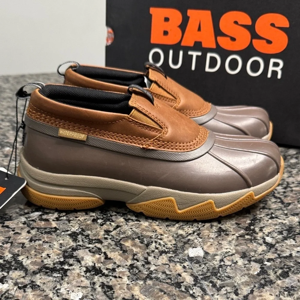 Bass Outdoor Brown Waterproof duck Boots NWT 6